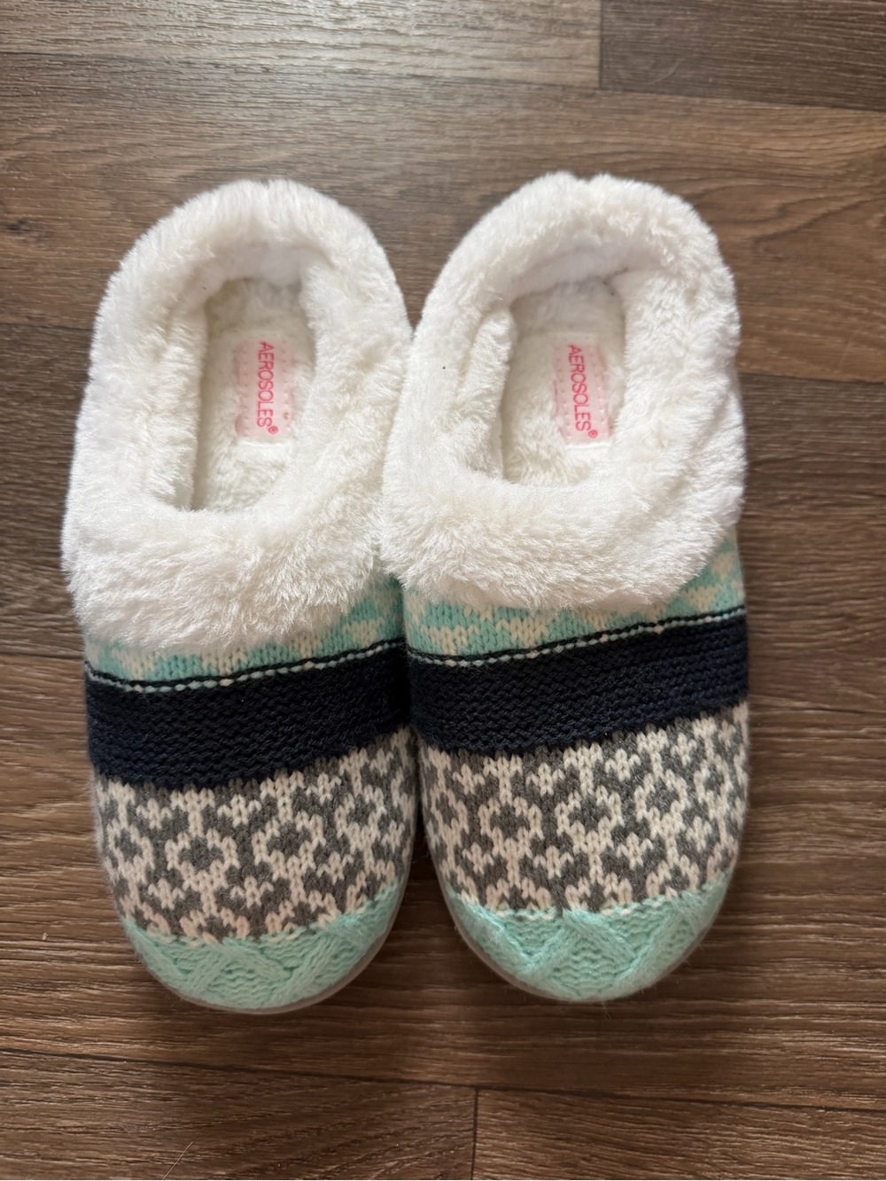 NWOT Aerosoles Women’s Slip-on House Slippers Medium 8